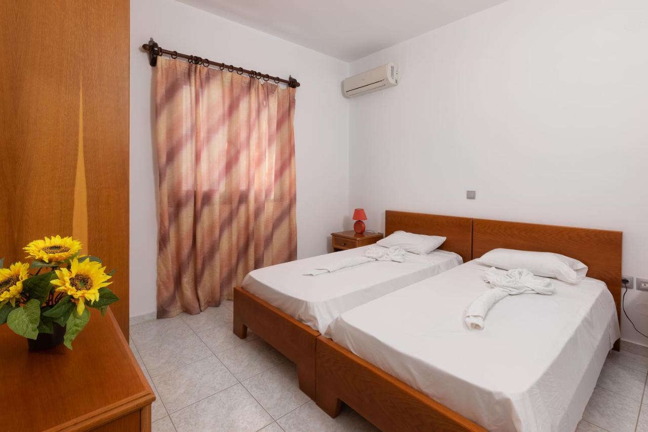 Monolithos Village Luaran gambar
